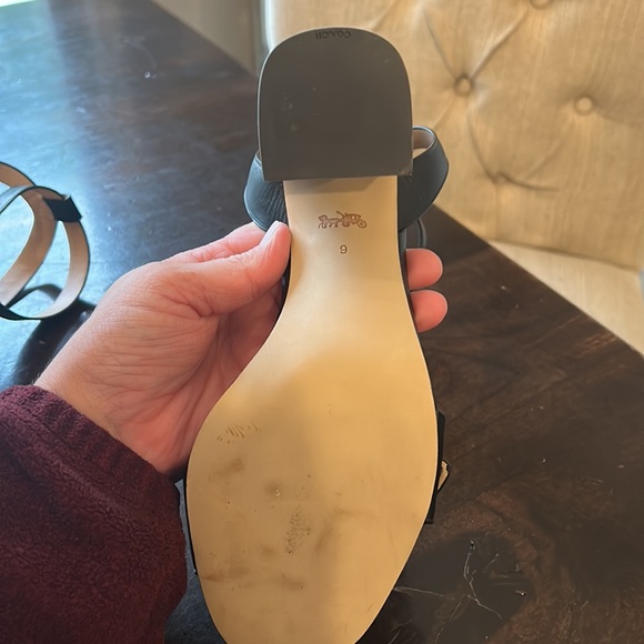 Coach Maddi sandal in unbelievably excellent condition! - Picture 8 of 16